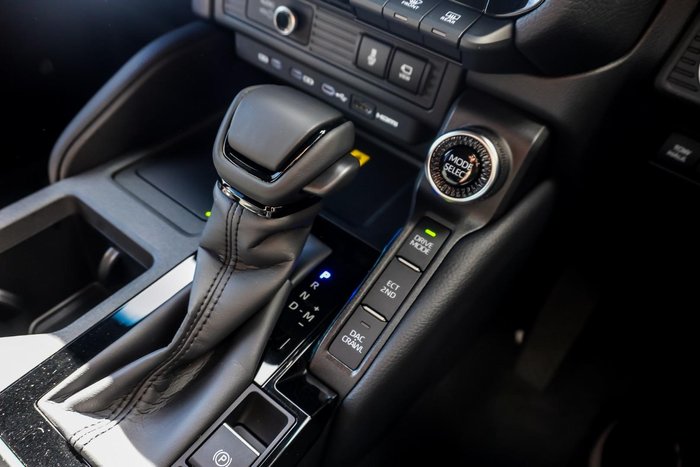 2025 Toyota Landcruiser Prado GXL