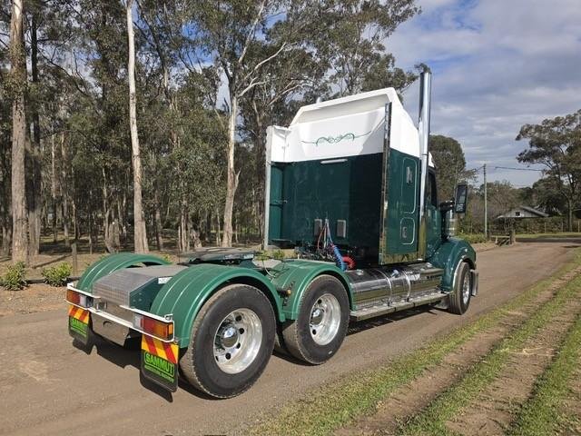 2019 Kenworth T610 SAR