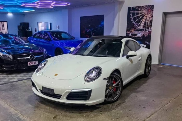 2016 Porsche 911
