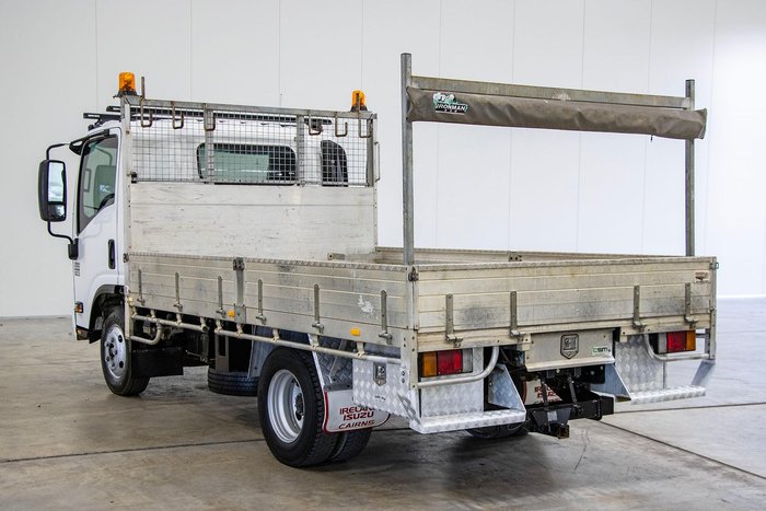 2013 Isuzu N Series