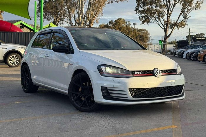 2017 Volkswagen Golf