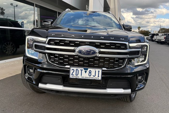 2025 Ford Everest Platinum