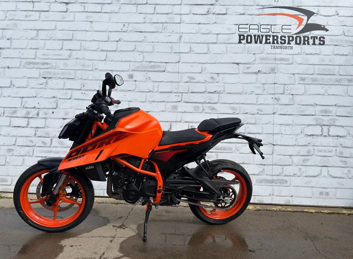 2025 KTM 390 Duke