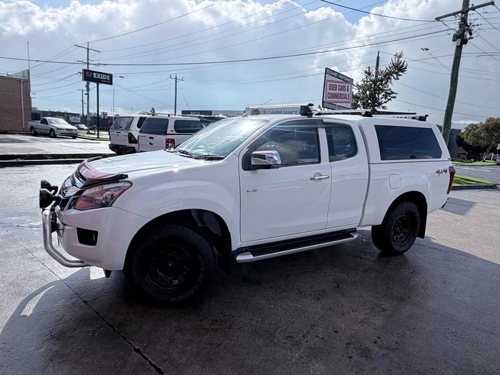 2016 Isuzu D-MAX LS-U