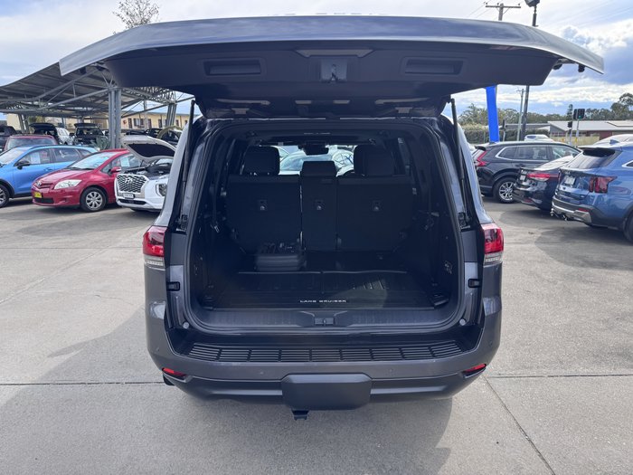 2022 Toyota Landcruiser VX