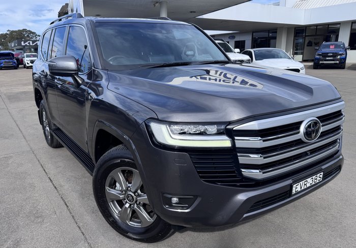 2022 Toyota Landcruiser VX