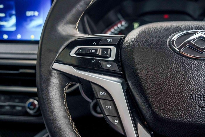 2022 LDV D90 Executive