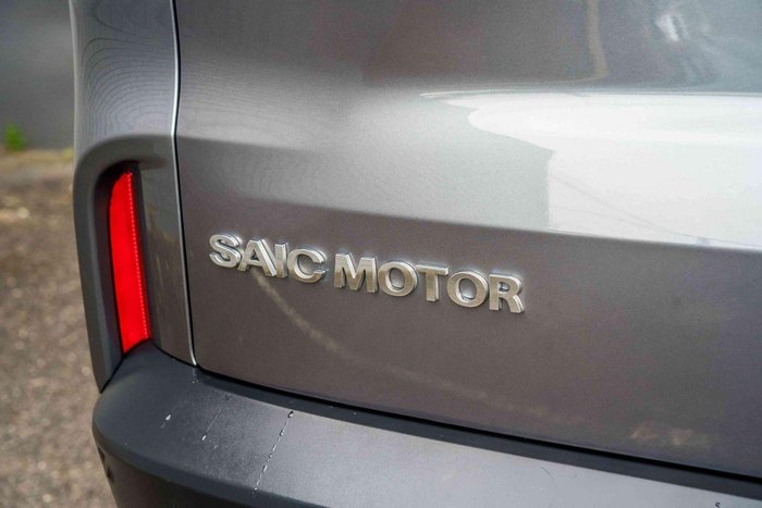 2022 LDV D90 Executive