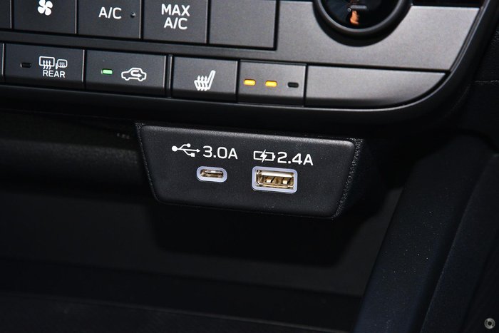 2026 Subaru Outback AWD