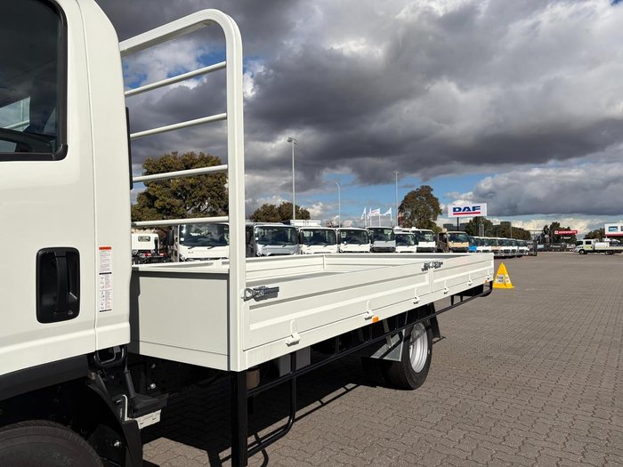 2025 Isuzu Nnr 45 150 Amt Mwb 4.5M Dropside Tray