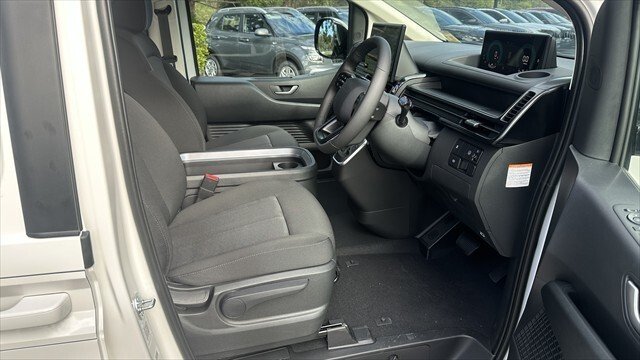 2026 Hyundai STARIA LOAD