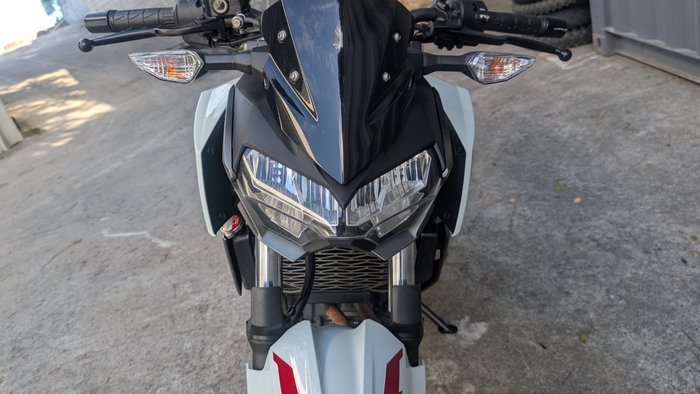 2022 Kawasaki Z400 White