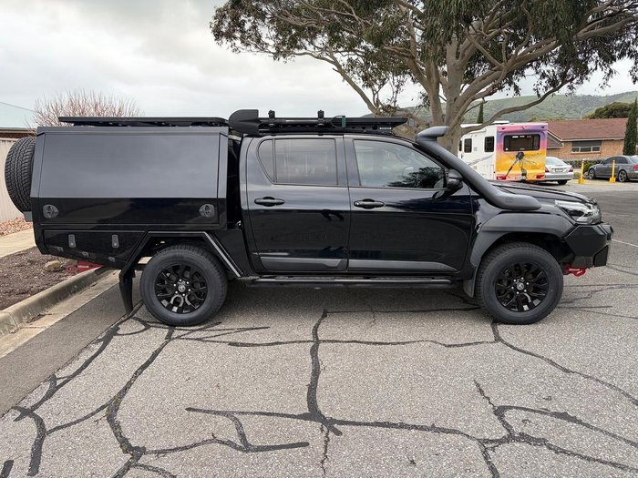 2021 Toyota Hilux Rugged X
