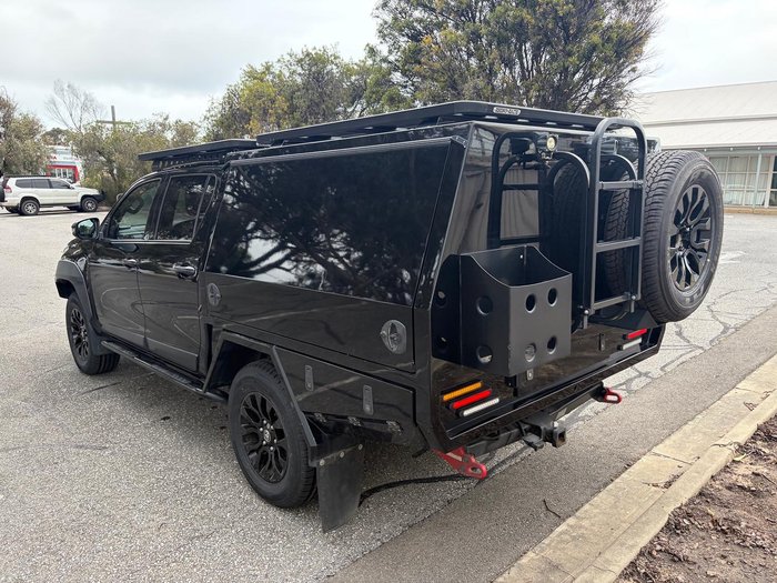 2021 Toyota Hilux Rugged X