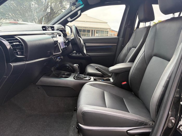 2021 Toyota Hilux Rugged X