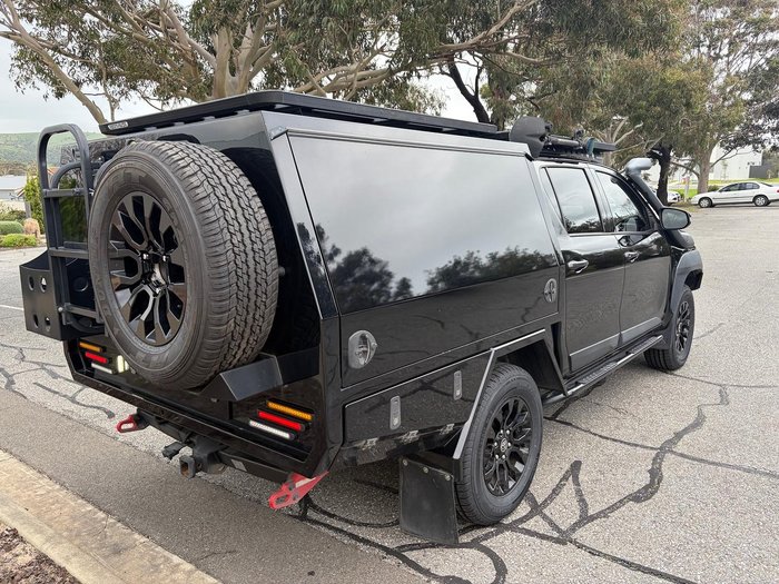 2021 Toyota Hilux Rugged X