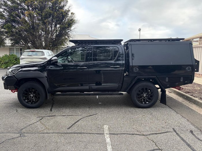 2021 Toyota Hilux Rugged X