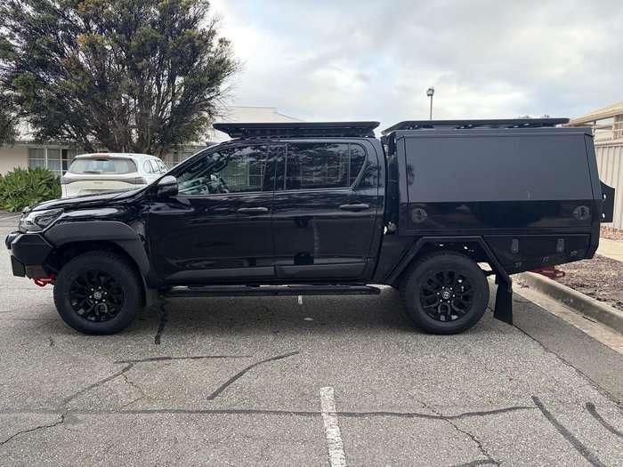 2021 Toyota Hilux Rugged X