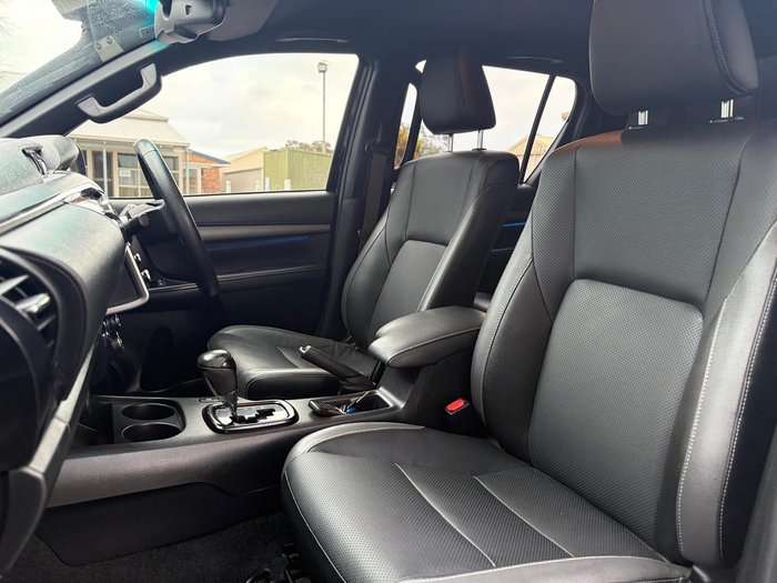 2021 Toyota Hilux Rugged X
