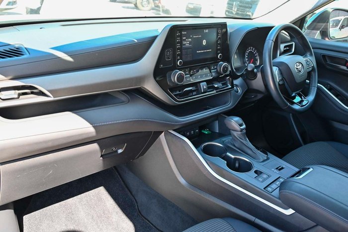 2021 Toyota Kluger GX