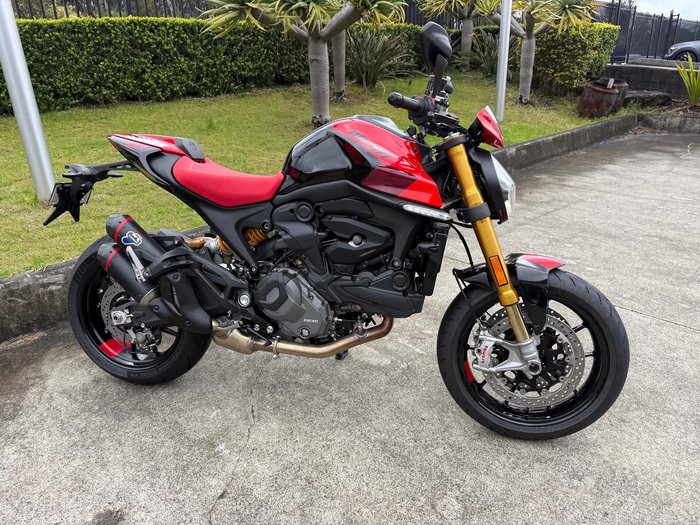2025 Ducati Monster SP
