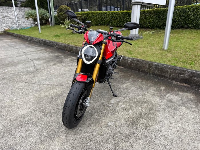 2025 Ducati Monster SP