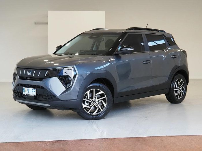 2025 Mahindra XUV3XO