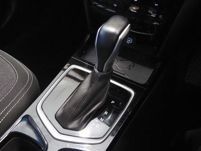 2025 Mahindra XUV3XO AX5L