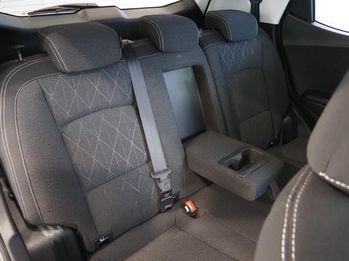 2025 Mahindra XUV3XO AX5L