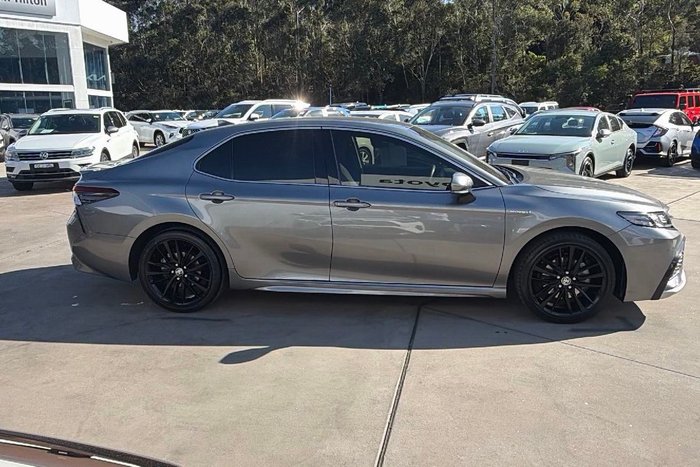 2024 Toyota Camry SX