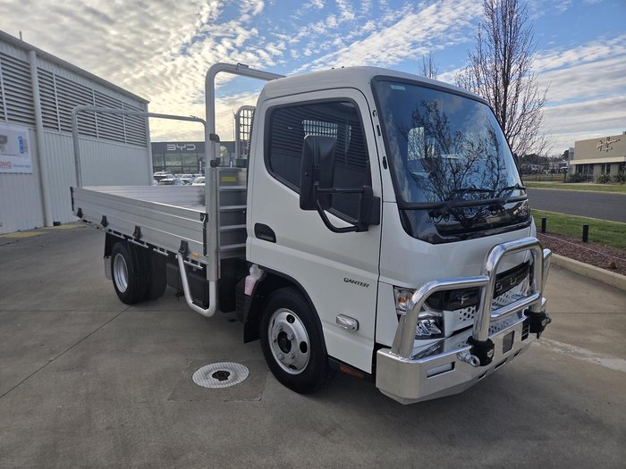 2025 Fuso Canter