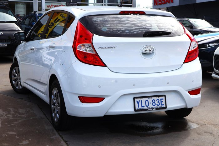 2016 Hyundai Accent Active