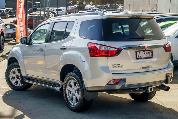 2016 Isuzu MU-X LS-T