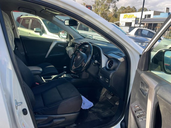 2017 Toyota RAV4 GXL