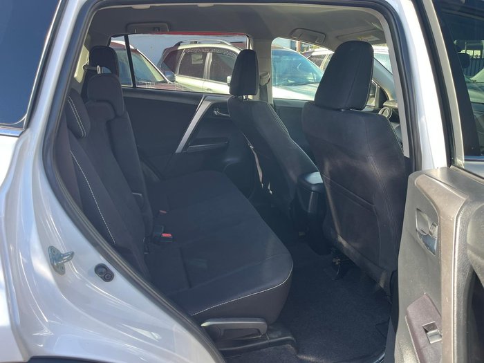 2017 Toyota RAV4 GXL