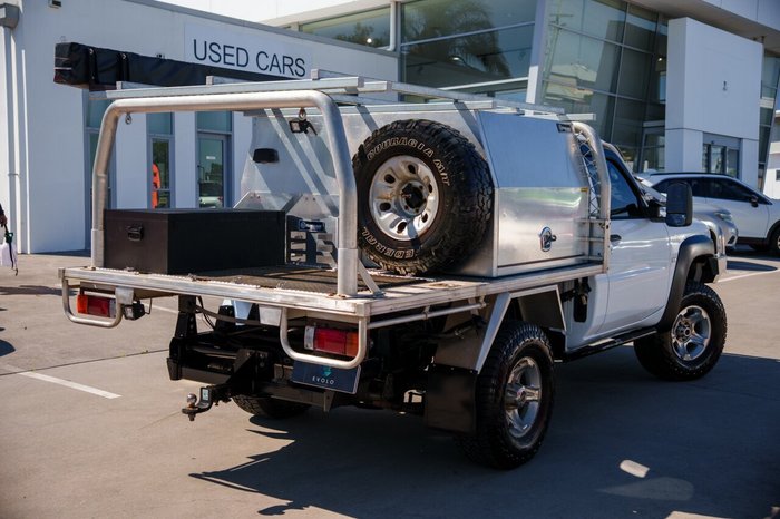 2014 Nissan Patrol DX