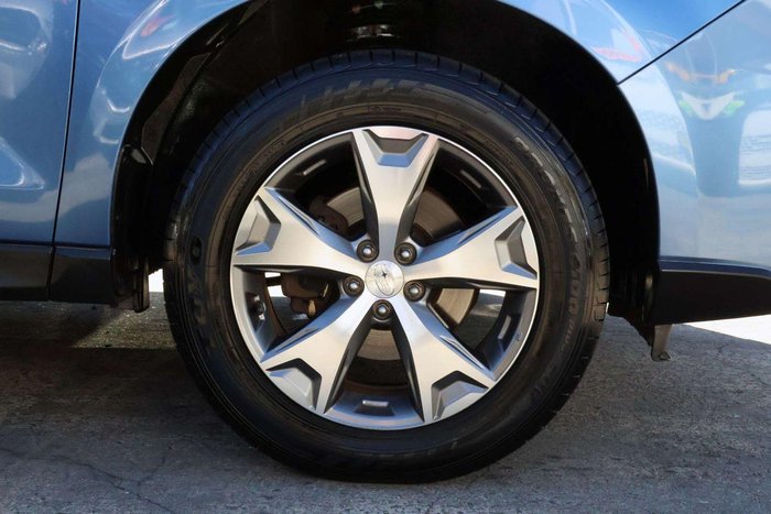 2014 Subaru Forester 2.5i Luxury