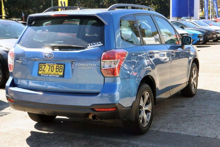 2014 Subaru Forester 2.5i Luxury