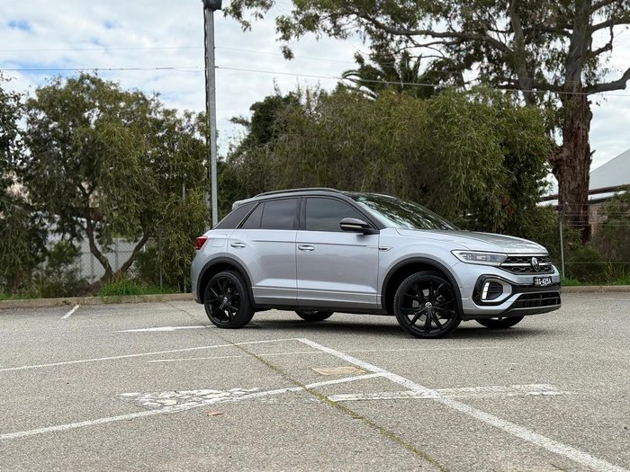 2023 Volkswagen T-Roc 140TSI R-Line