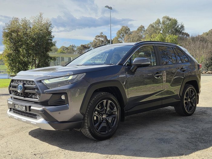 2021 Toyota RAV4 Edge