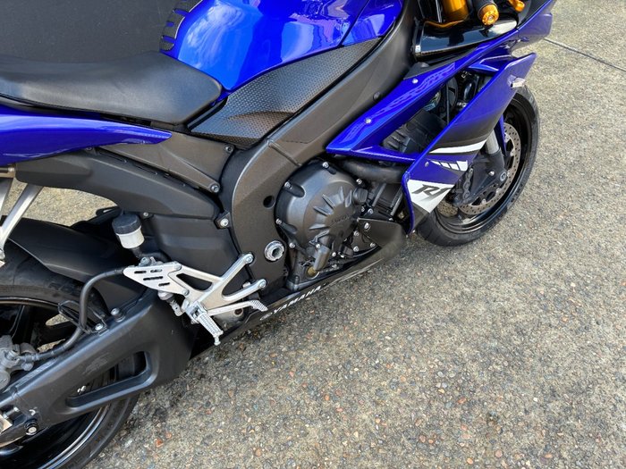 2007 Yamaha YZF-R1 BLUE