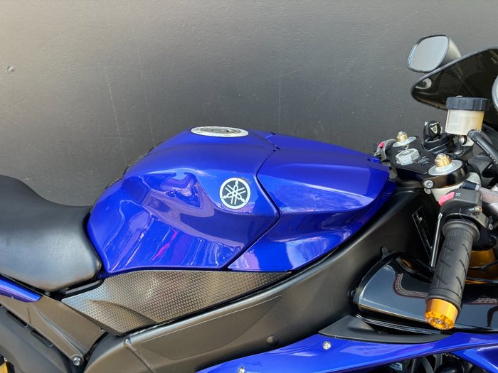 2007 Yamaha YZF-R1 BLUE