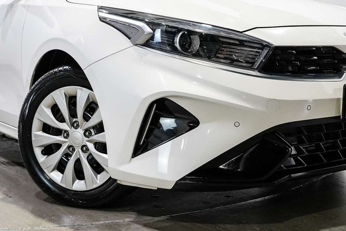 2024 Kia Cerato S