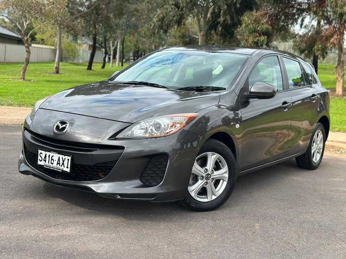 2013 Mazda 3 Neo