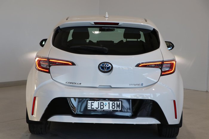 2020 Toyota Corolla Ascent Sport Hybrid