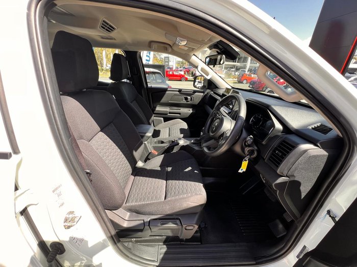 2024 Mitsubishi Triton GLX