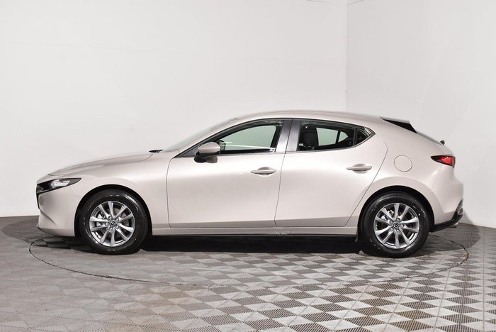 2025 Mazda 3 G20 Pure