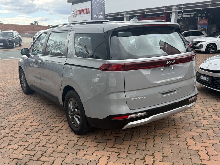 2022 Kia Carnival S