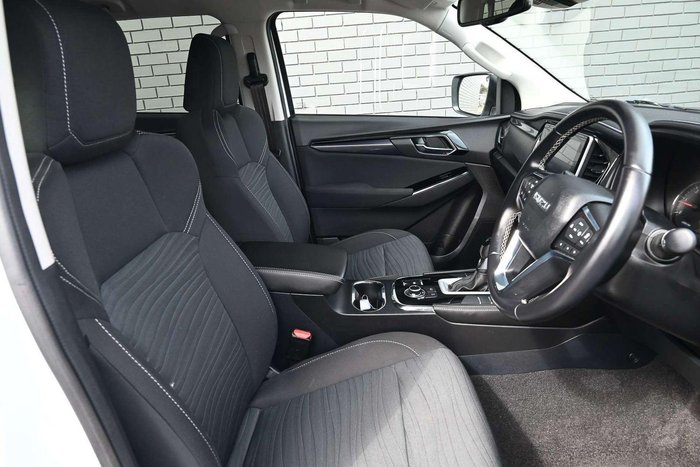 2024 Isuzu MU-X LS-U