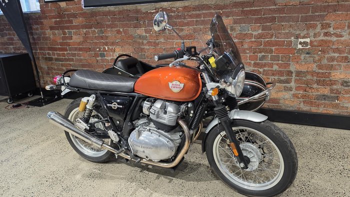 2021 Royal Enfield Interceptor 650 Classic